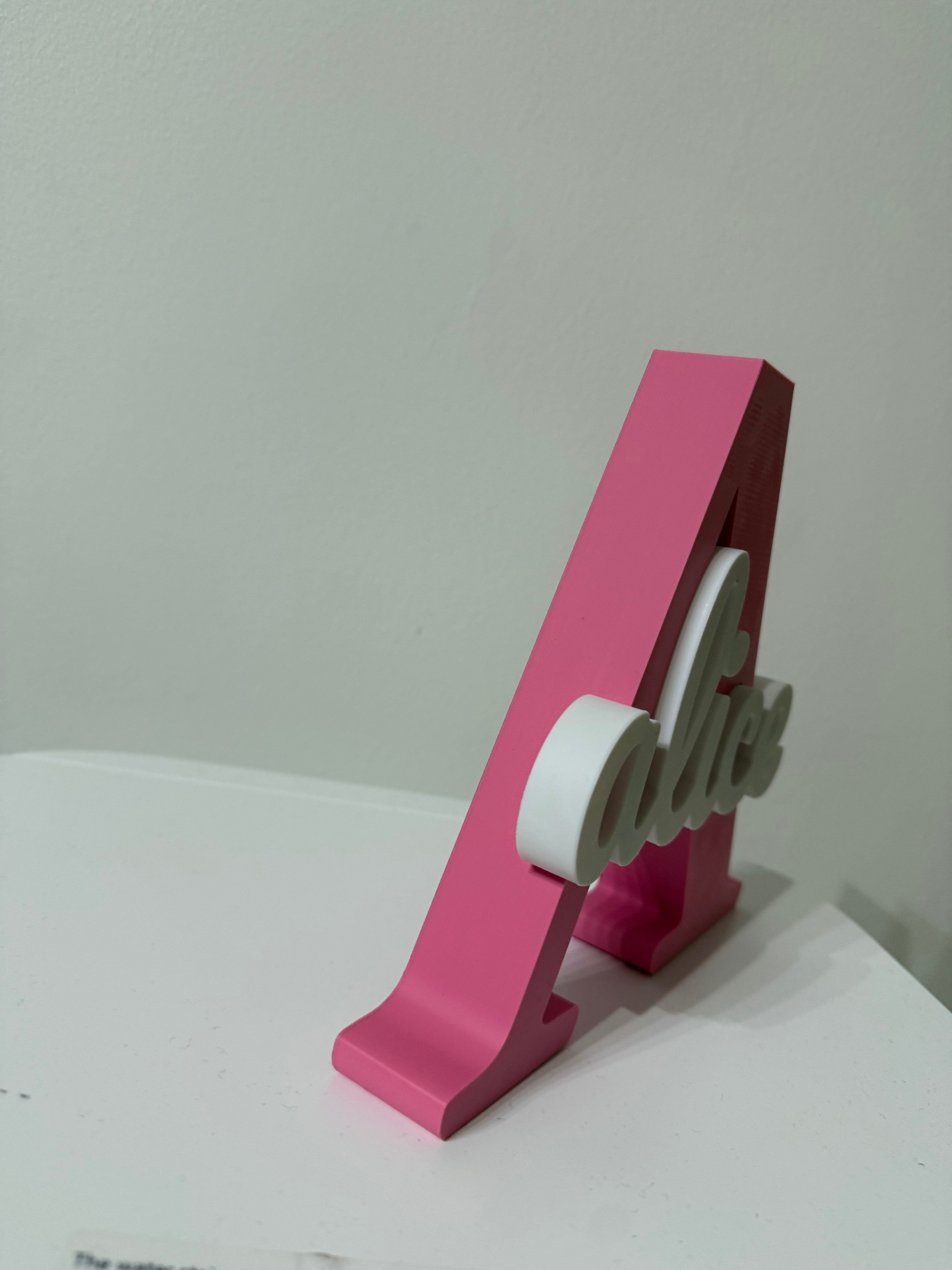 Iniziale con nome bambina da tavolo