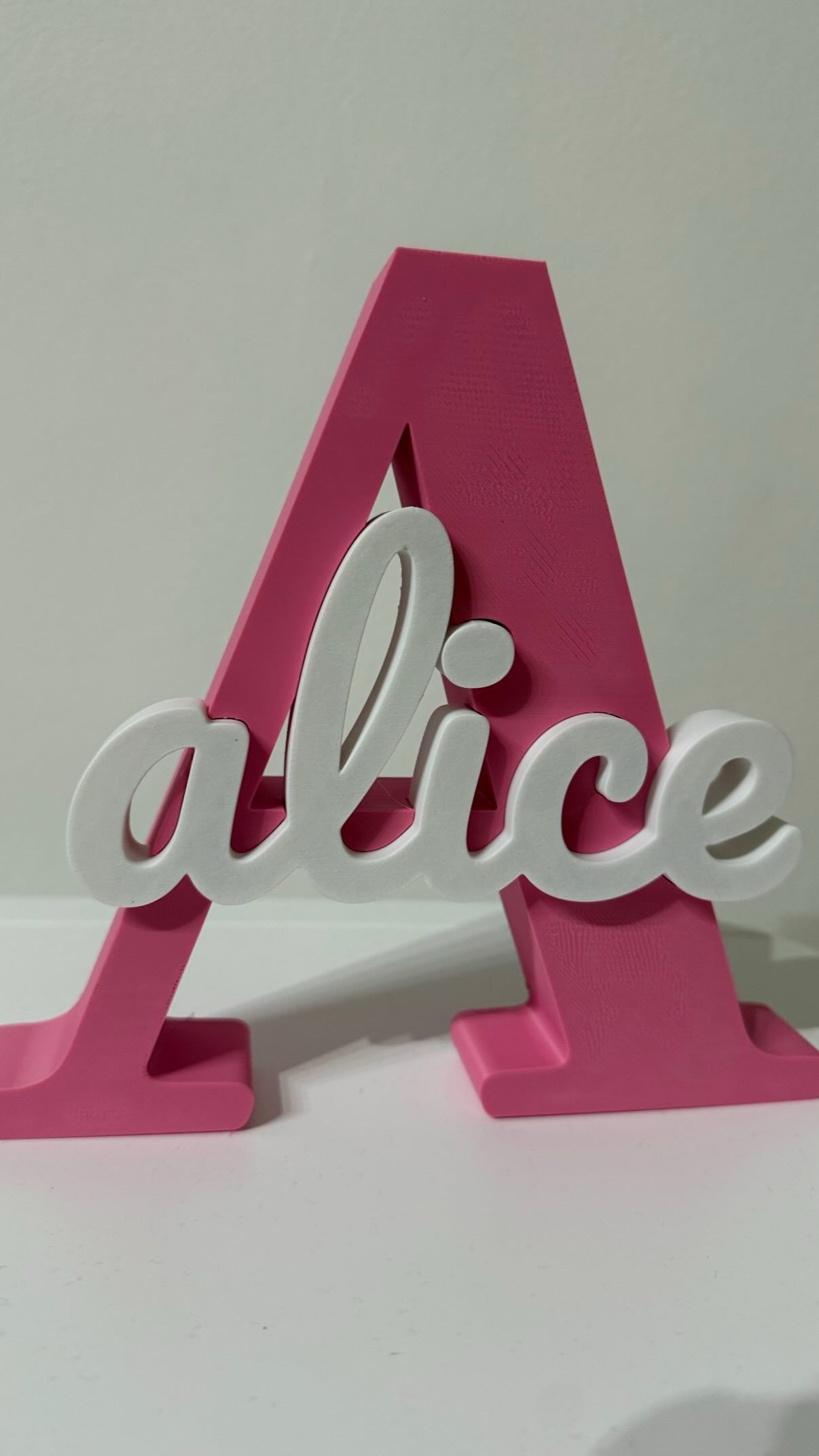 Iniziale con nome bambina da tavolo