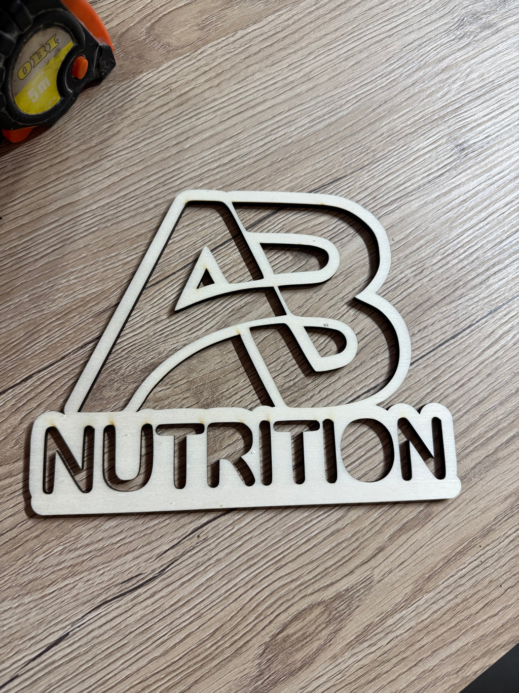 Lampada led personalizzata con il tuo logo in legno