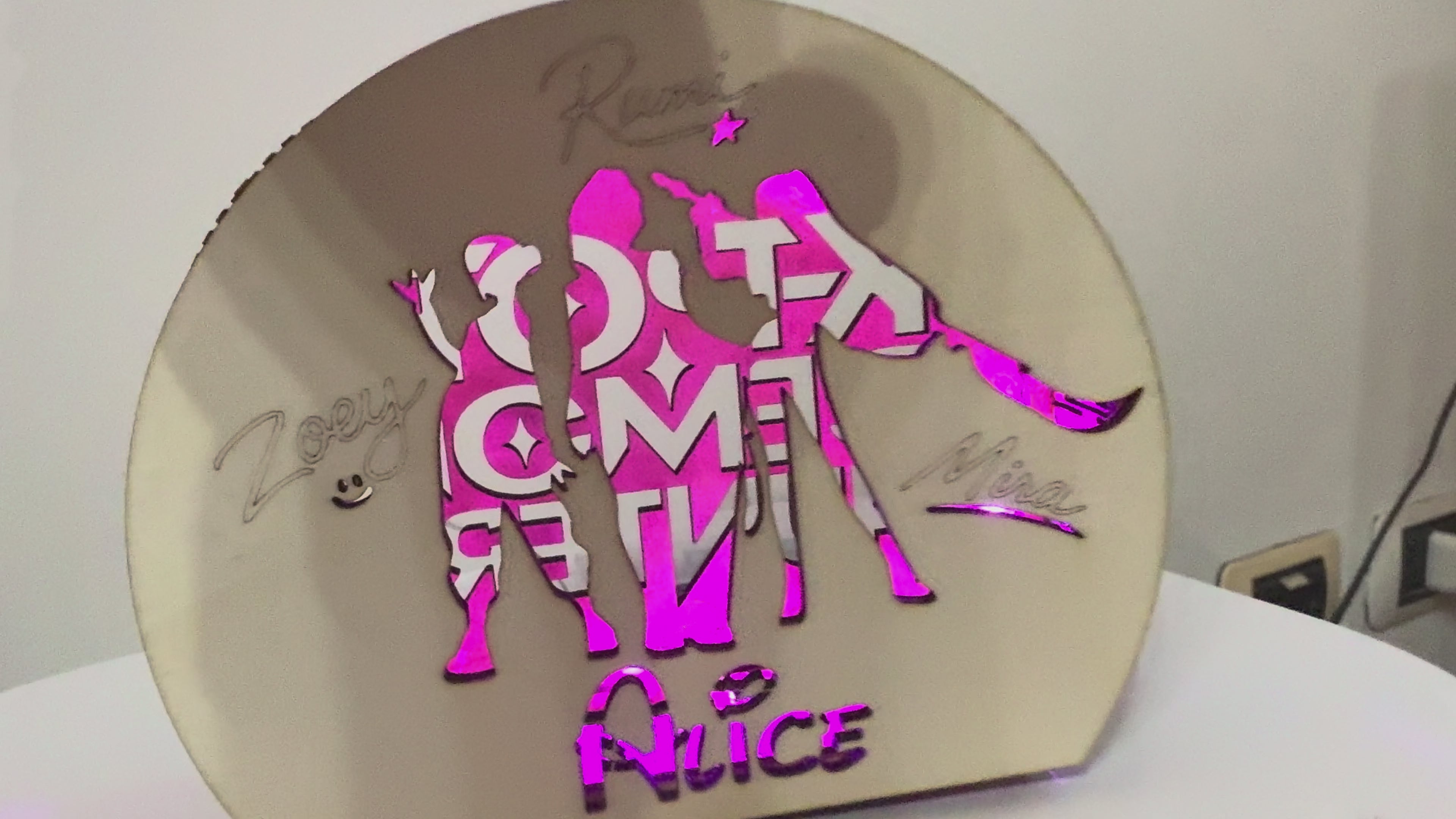 Lampada led k pop demon hunters personalizzata con nome